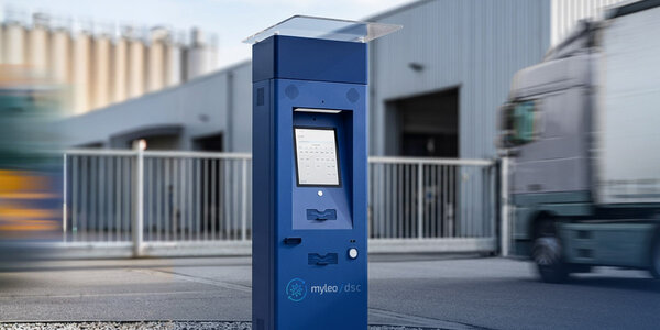 Photo of a myleo / dsc Terminal